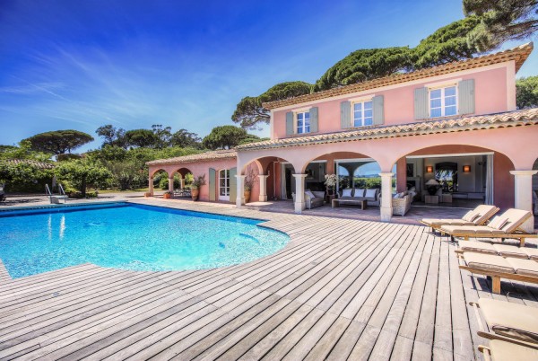 Modern villa in Ibiza