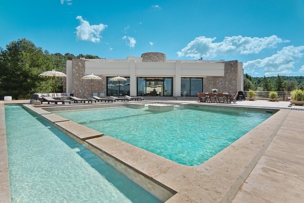 Unique Architecture Villa